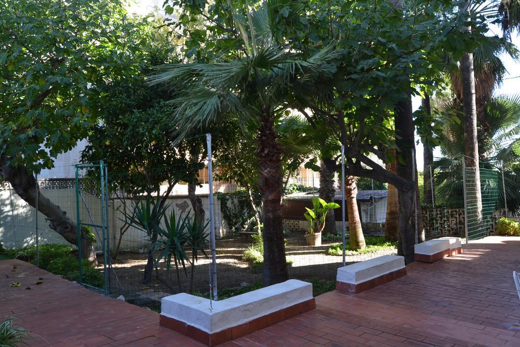 פלמה דה מיורקה La Mimosa Guesthouse מראה חיצוני תמונה