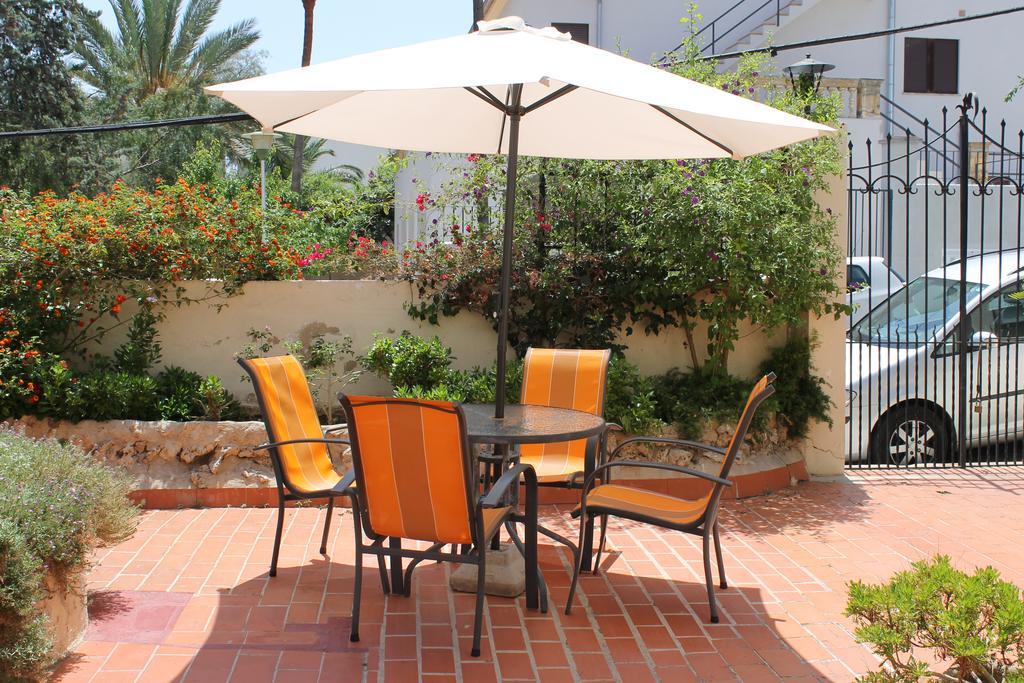 פלמה דה מיורקה La Mimosa Guesthouse מראה חיצוני תמונה